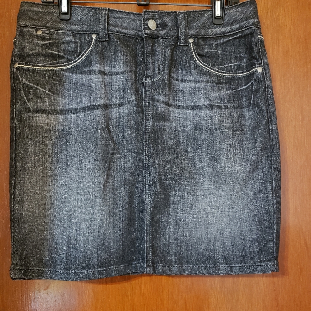 Guess Premiun Black Denim Short Skirt Size 30